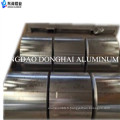 FEUILLE D&#39;ALUMINIUM en rouleau Jumbo 8011